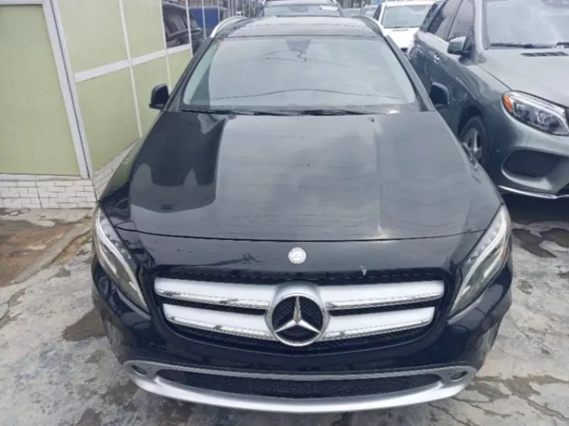 Mercedes-Benz GLA 250   - 2015