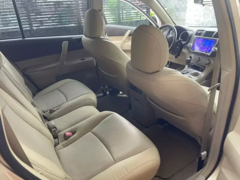 Toyota Highlander   - 2008