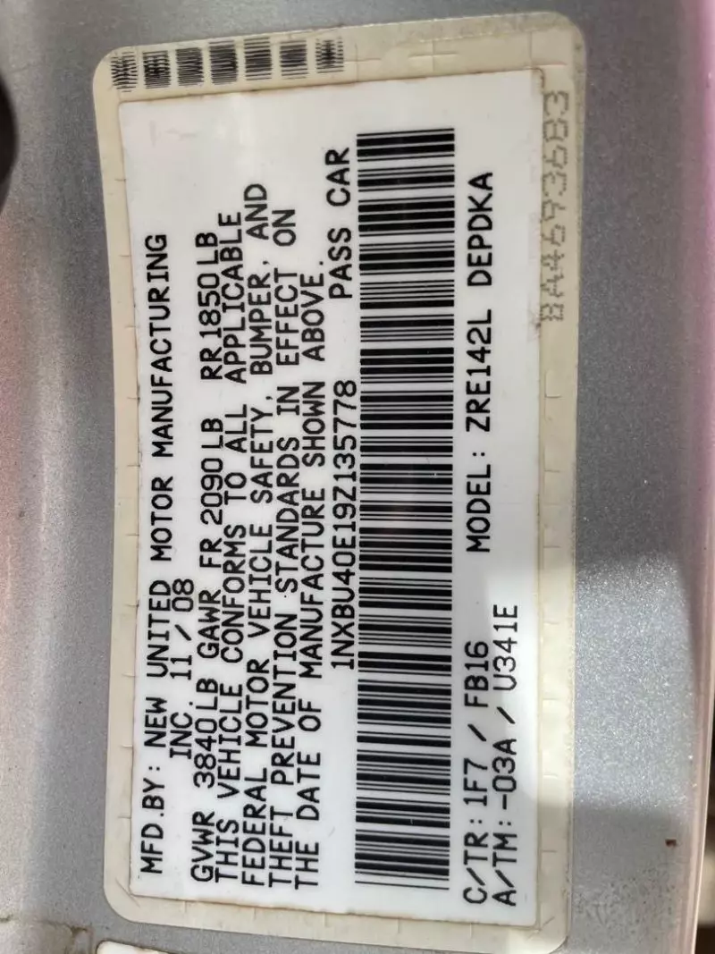 Toyota Corolla   - 2009