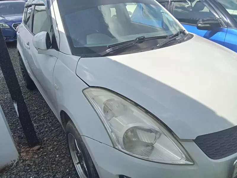 SUZUKI Swift   - 2014