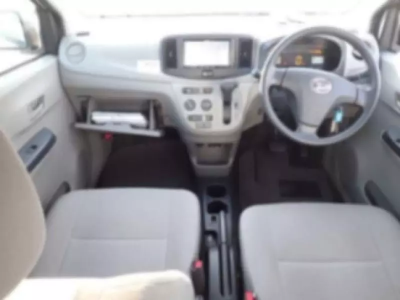 Daihatsu Mira    - 2016