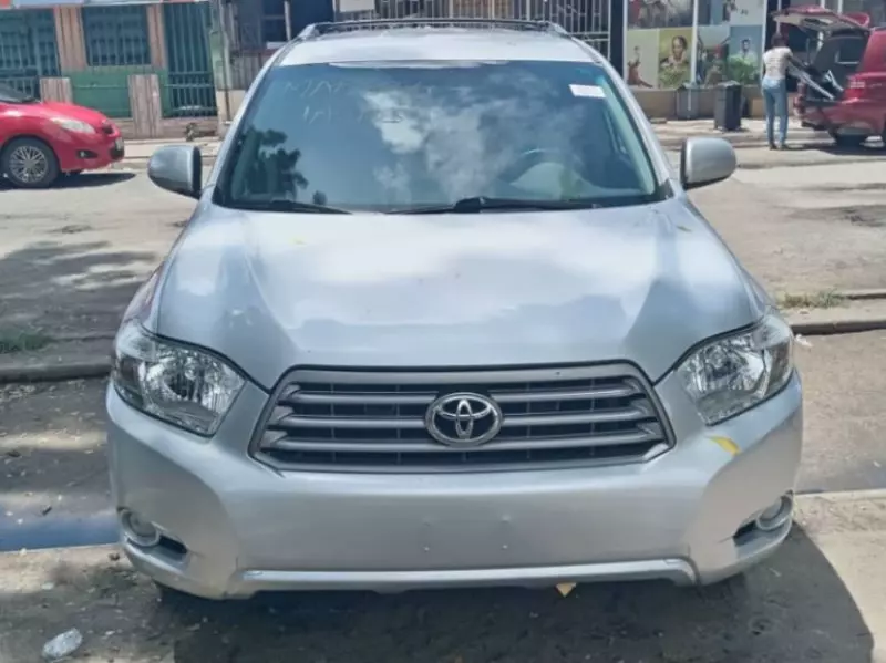 Toyota Highlander - 2010