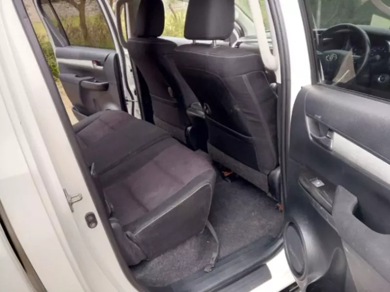Toyota Hilux   - 2018