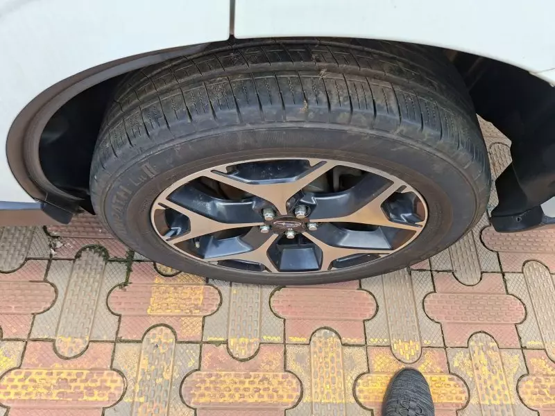 Subaru Forester   - 2017