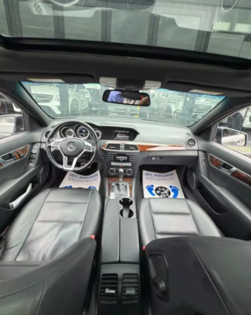 Mercedes-Benz C 300   - 2013