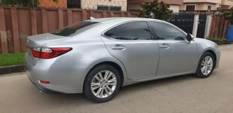 Lexus ES 350