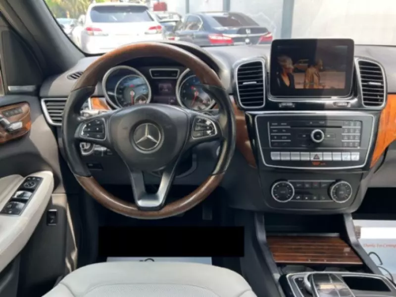Mercedes-Benz GLE 350   - 2017