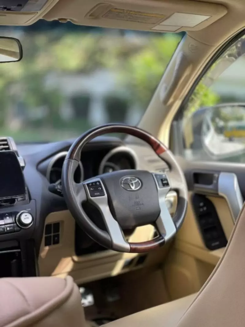 Toyota Land Cruiser   - 2016