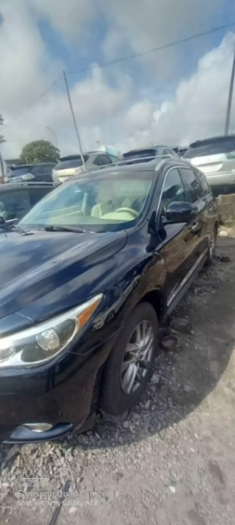 Nissan Infiniti   - 2015