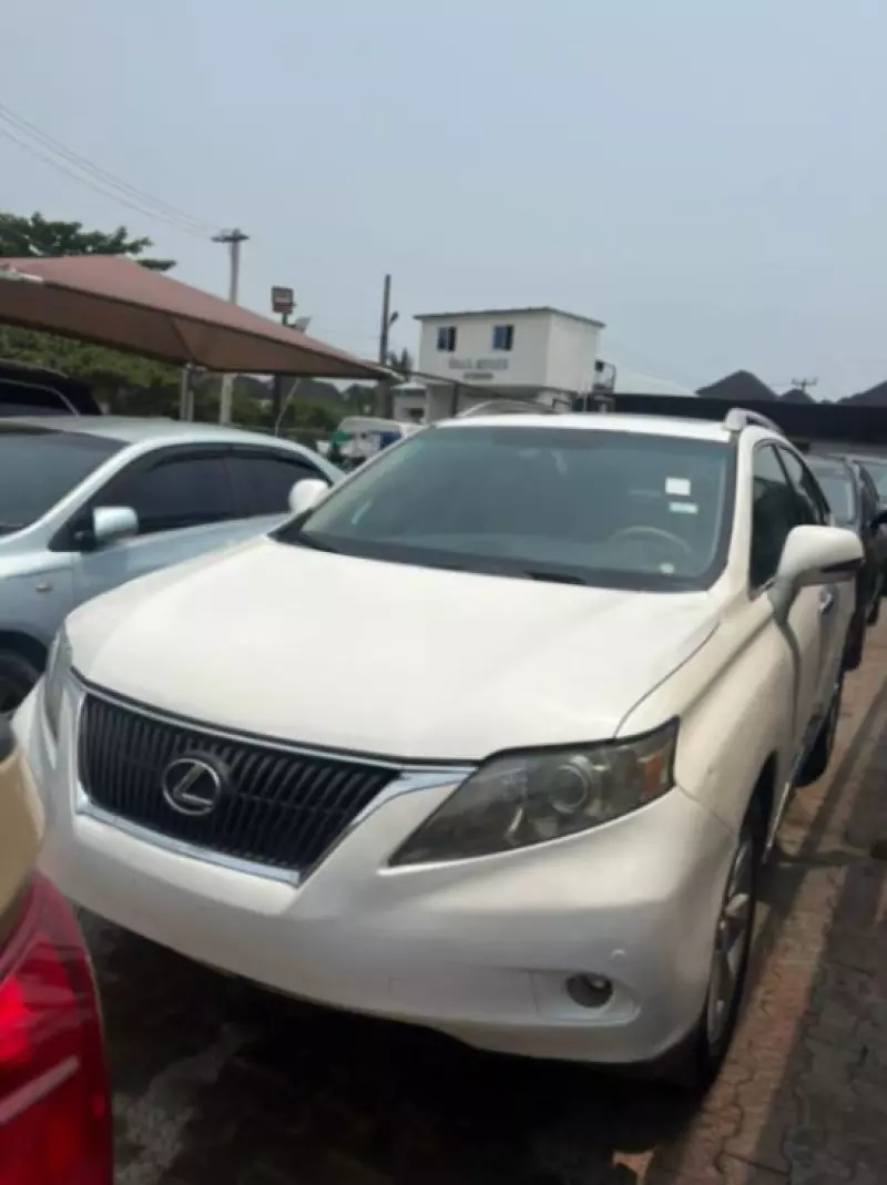 Lexus RX   - 2011