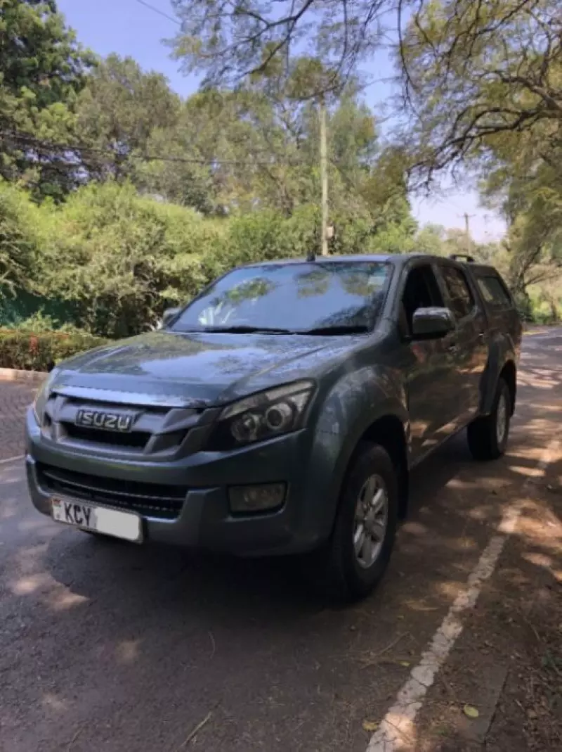 Isuzu D-Max   - 2011
