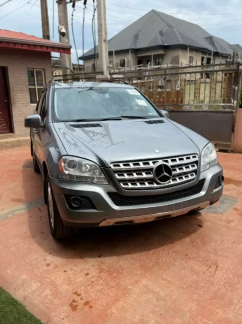 Mercedes-Benz ML 350   - 2011