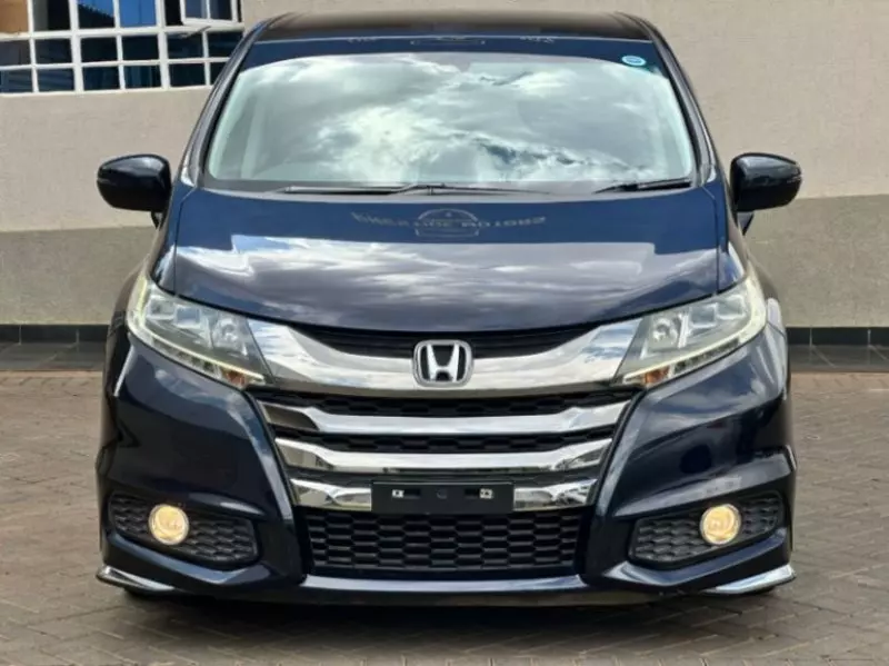 Honda Odyssey Absolute   - 2018