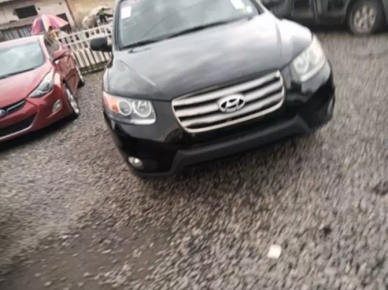 Hyundai Santa Fe - 2012