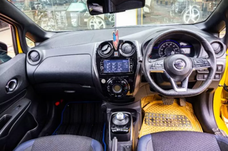 Nissan Note Hybrid E-Power   - 2017
