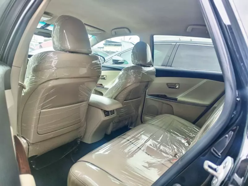 Toyota Venza   - 2013