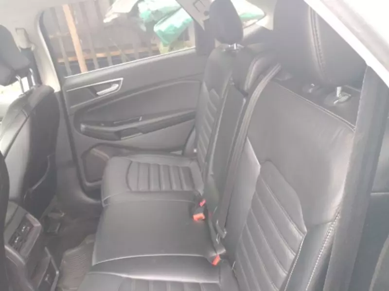 Ford Edge   - 2015