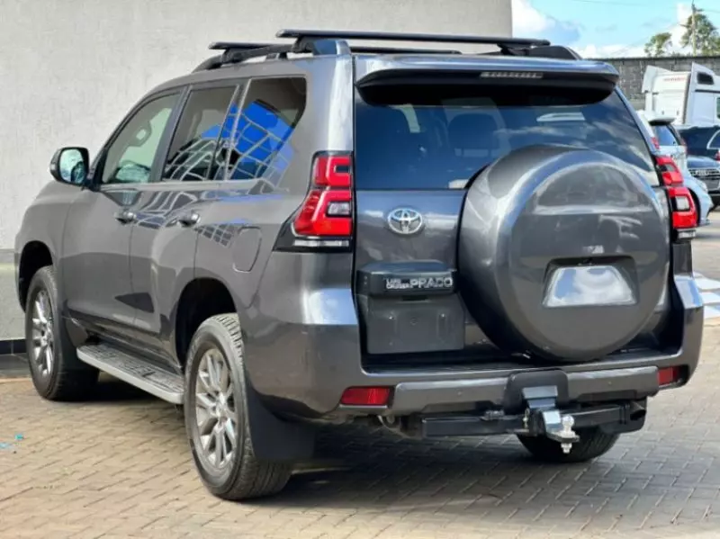 Toyota Landcruiser Prado