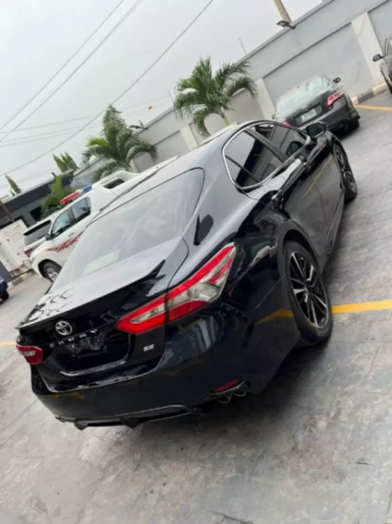 Toyota Camry   - 2017