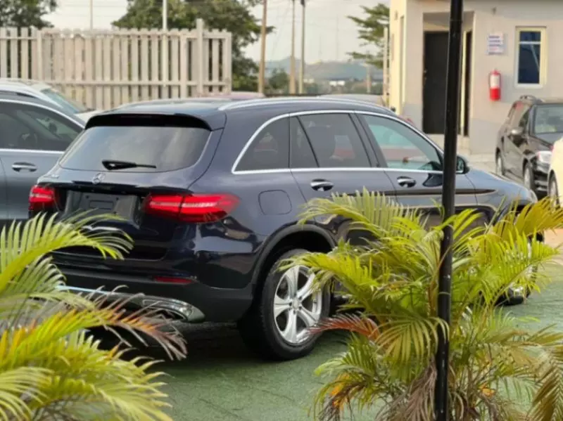 Mercedes-Benz GLC 300