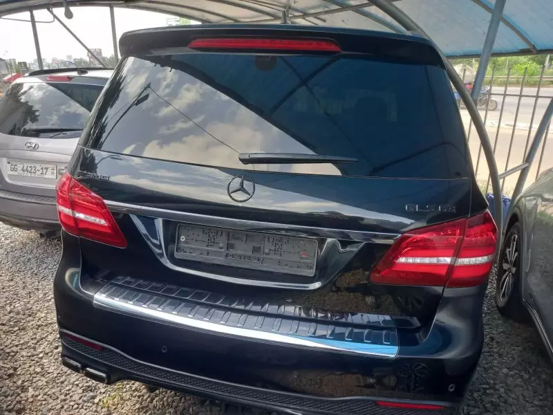Mercedes-Benz GLS 63   - 2017