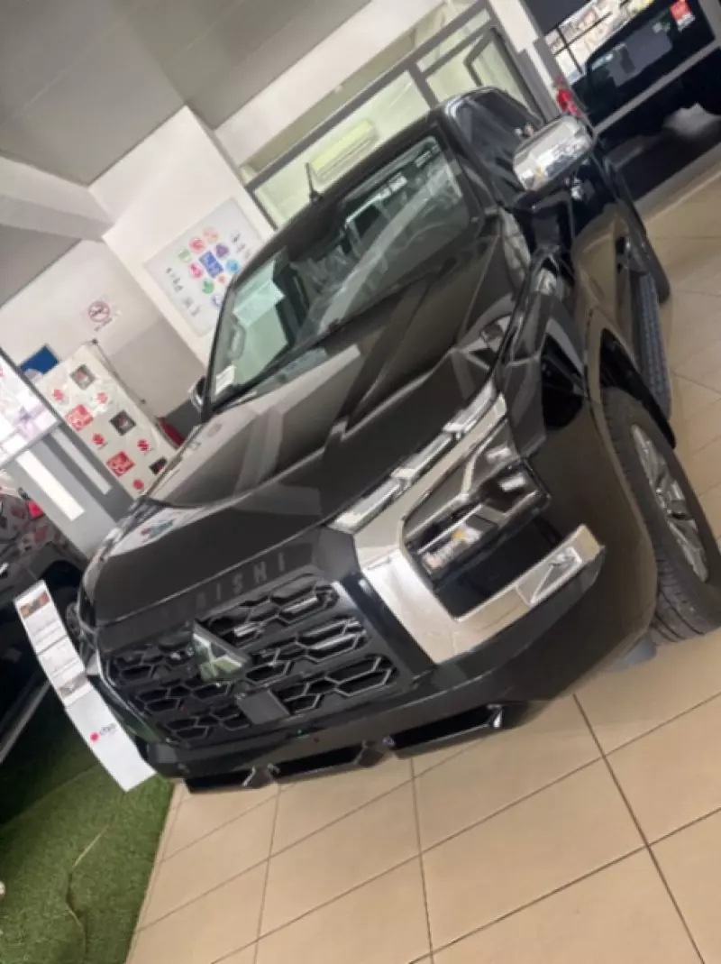 Mitsubishi L200 D/C Sportero A/T