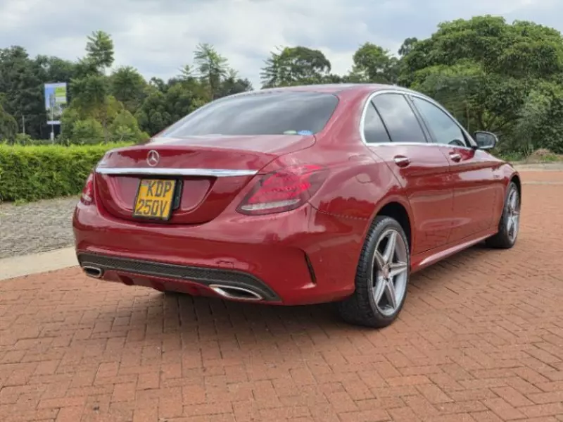 Mercedes-Benz C 180   - 2016