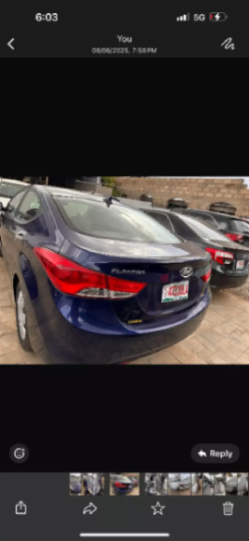 Hyundai Elantra   - 2011