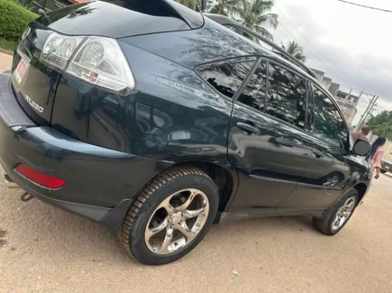 Lexus RX 330   - 2005