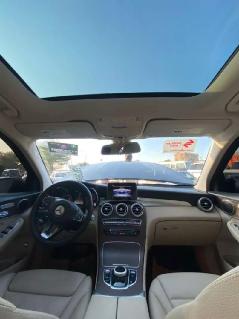 Mercedes-Benz GLC 300 - 2018