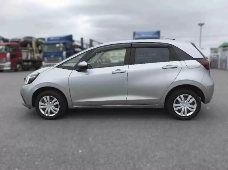 Honda Fit   - 2020
