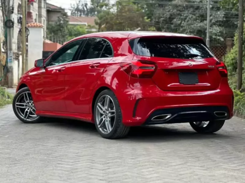 Mercedes-Benz A 180   - 2018