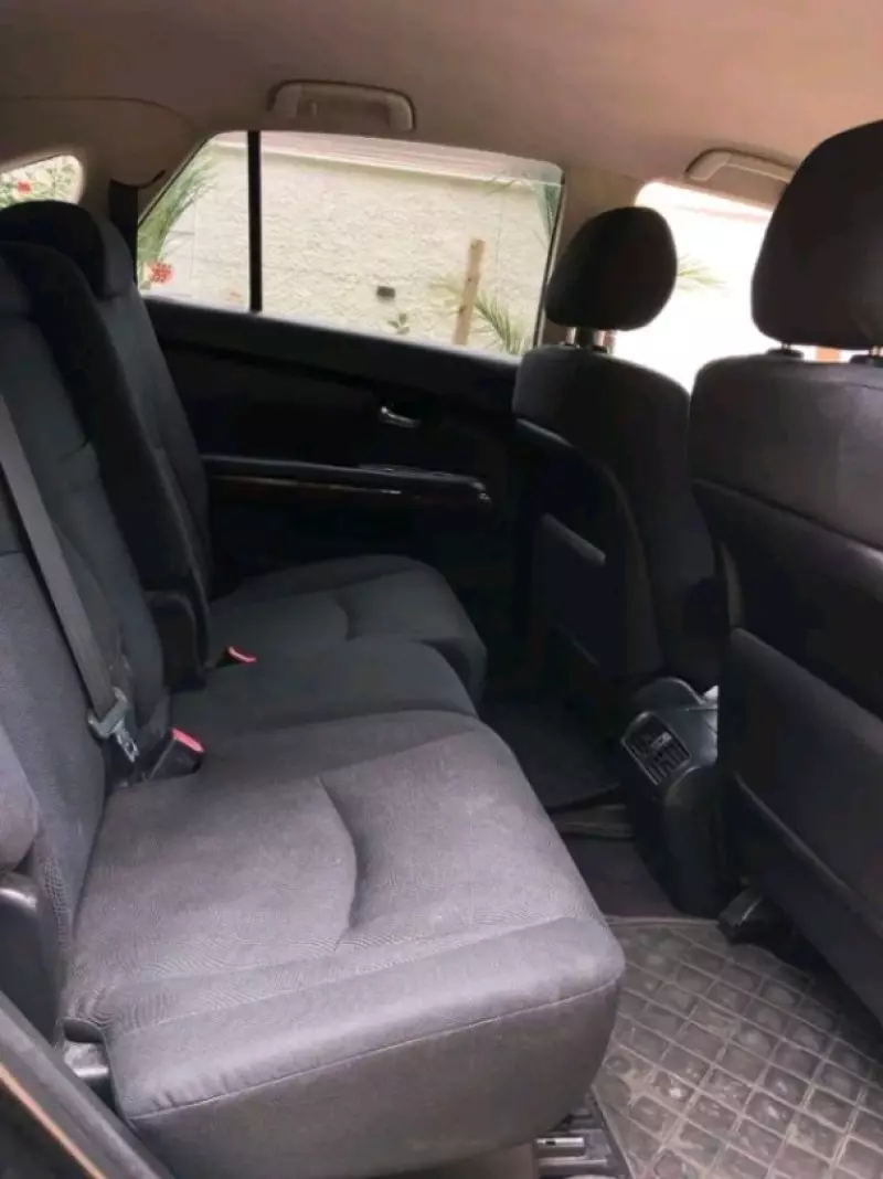Toyota Harrier   - 2012
