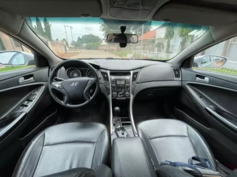 Hyundai Sonata   - 2015