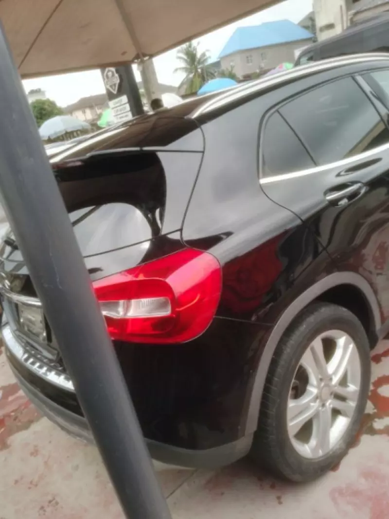 Mercedes-Benz GLA 250   - 2016