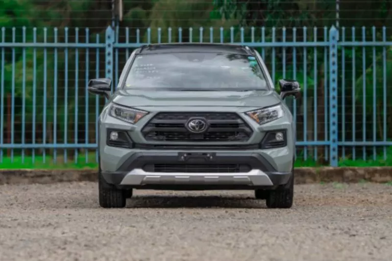 Toyota RAV4   - 2014