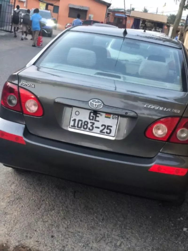 Toyota Corolla   - 2012