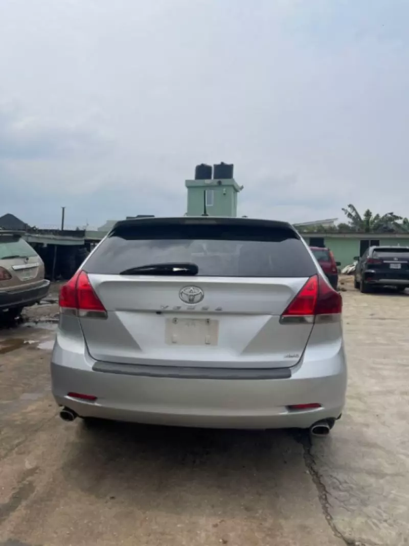 Toyota Venza   - 2009