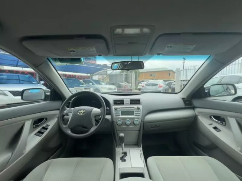 Toyota Camry   - 2008