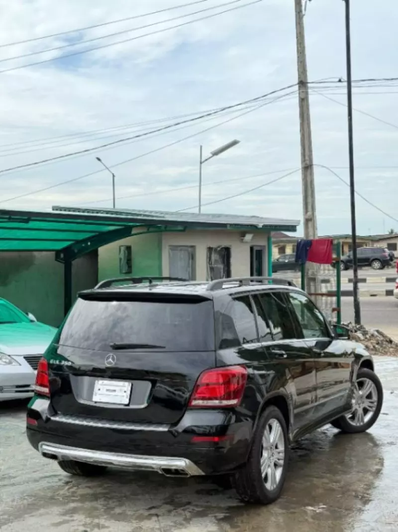 Mercedes-Benz GLK 350   - 2013