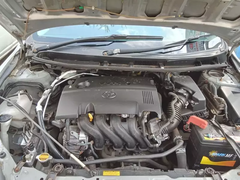 Toyota Premio    - 2010