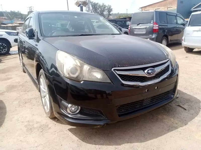 Subaru Legacy   - 2009