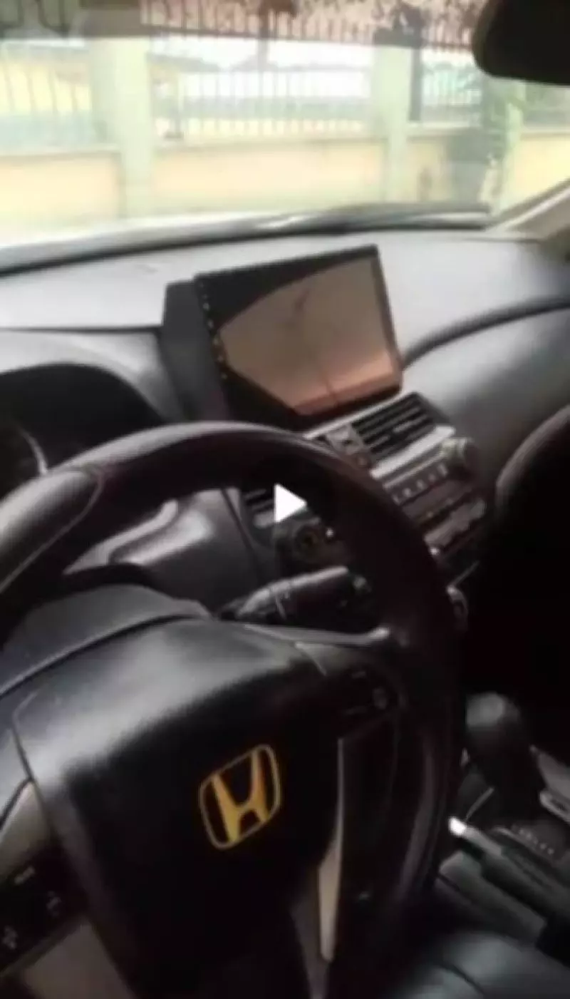 Honda Accord   - 2009