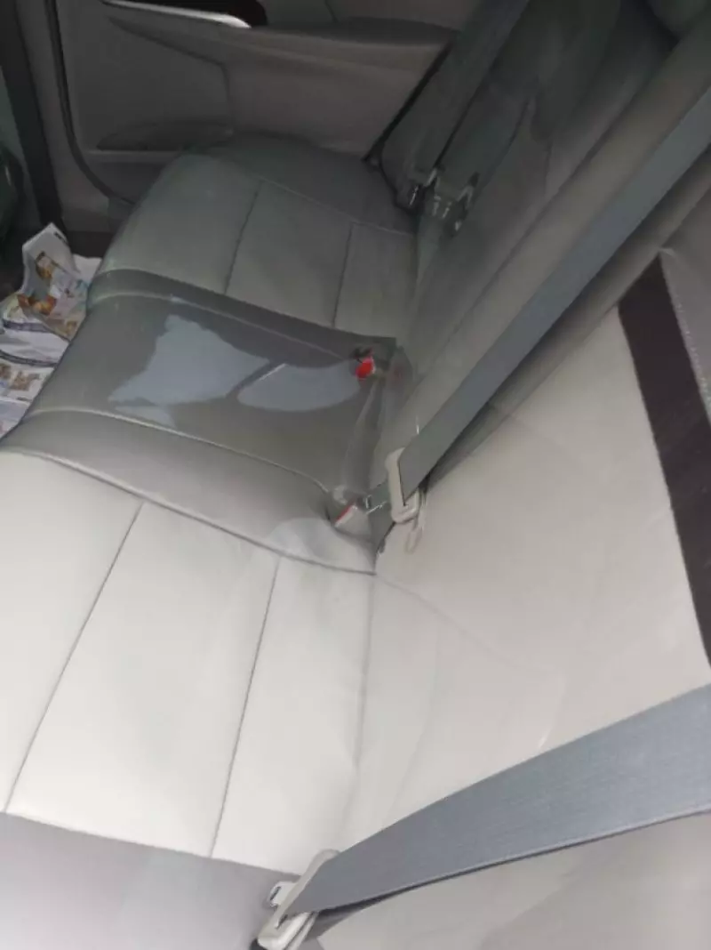 Toyota camry   - 2012
