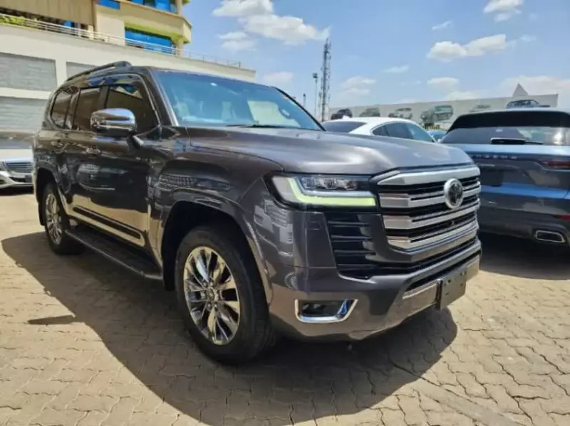 Toyota Landcruiser 300   - 2022