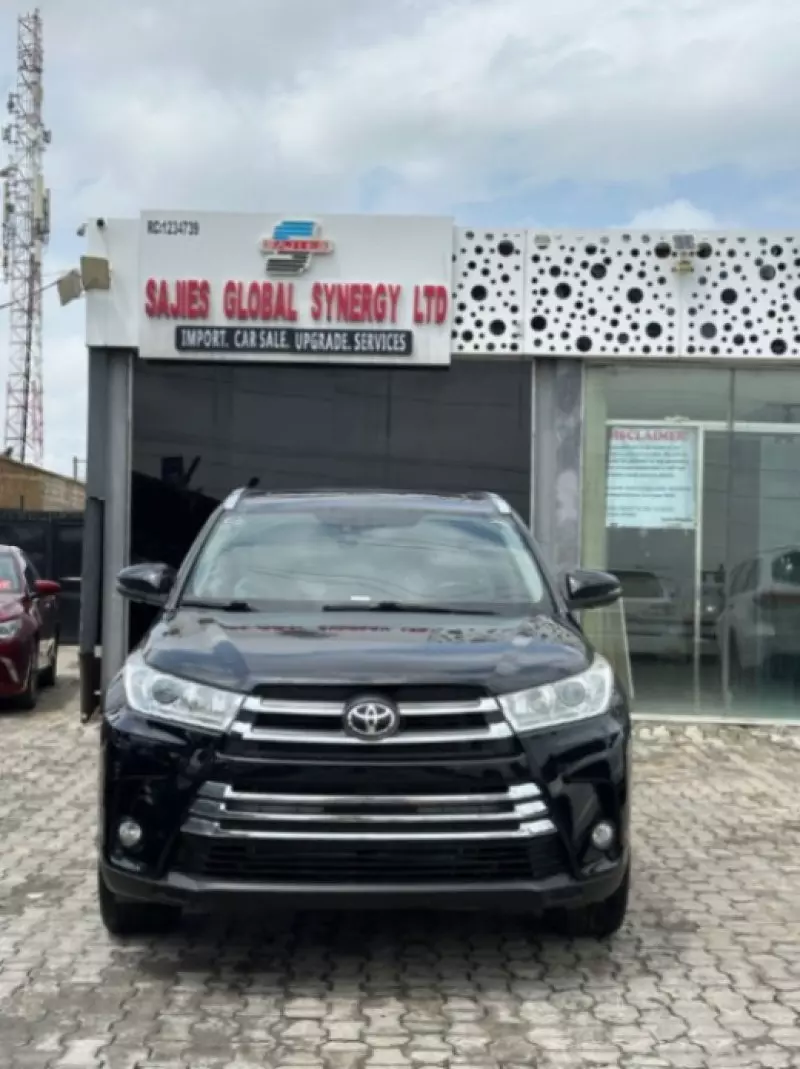 Toyota Highlander - 2014