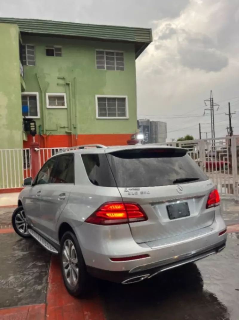 Mercedes-Benz GLE 350   - 2016