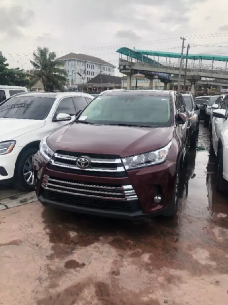Toyota Highlander   - 2009