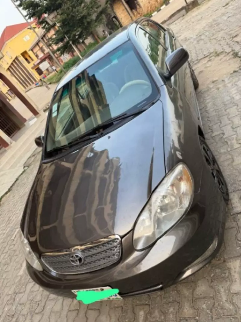 Toyota Corolla   - 2013