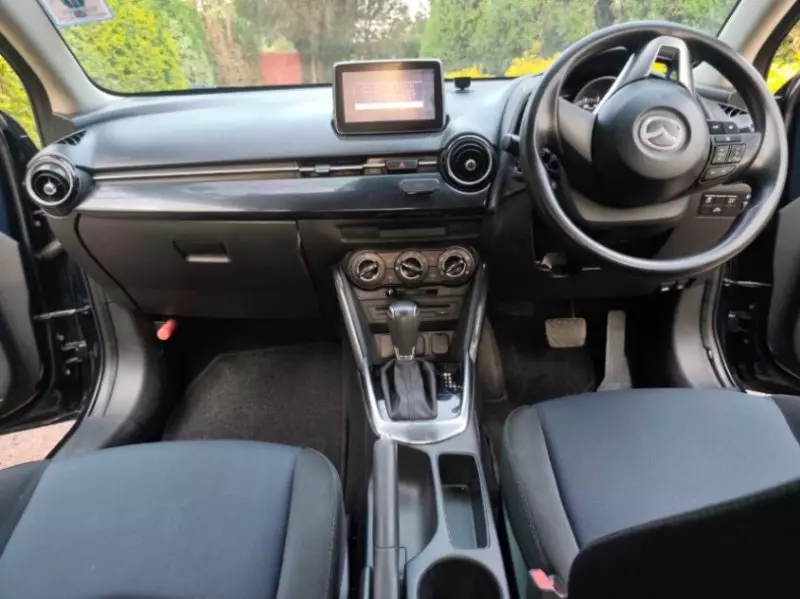 Mazda Demio   - 2015